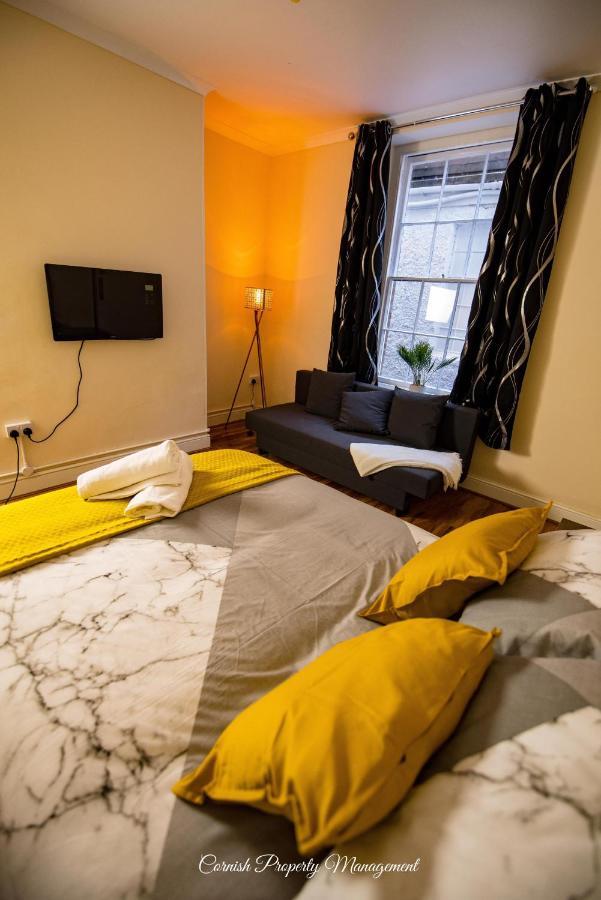 River Street Apartments Truro Ngoại thất bức ảnh