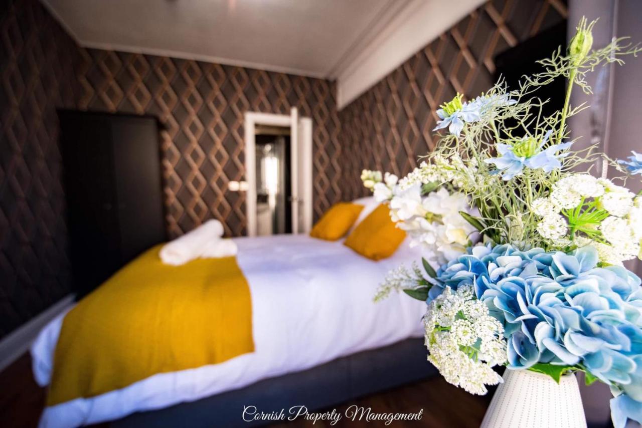 River Street Apartments Truro Ngoại thất bức ảnh