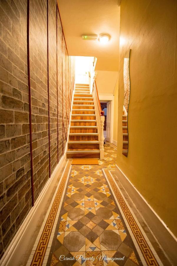 River Street Apartments Truro Ngoại thất bức ảnh